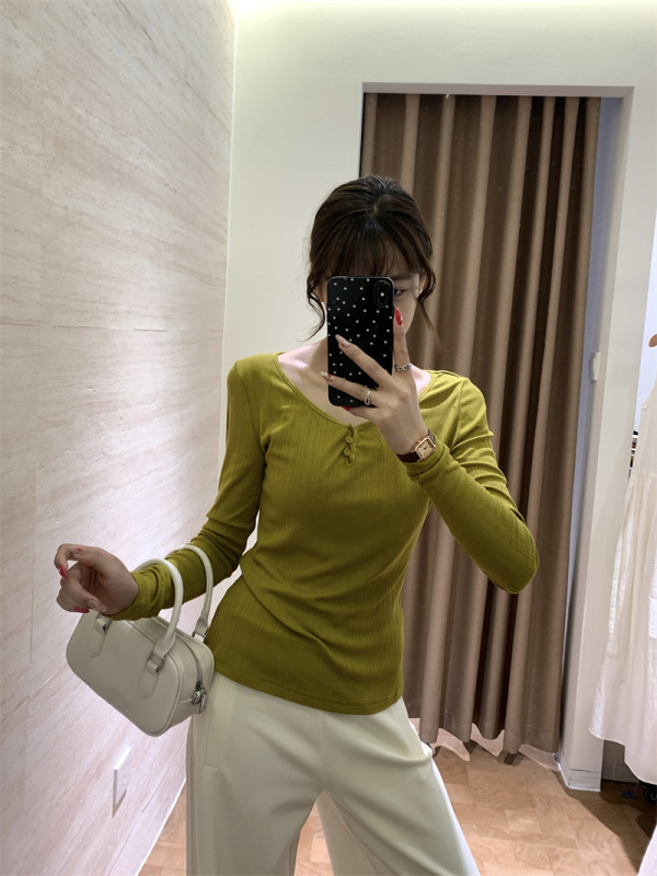 设计感!纸片人穿搭大圆领纽扣修身正肩弹力长袖纯色针织打底T恤女|undefined