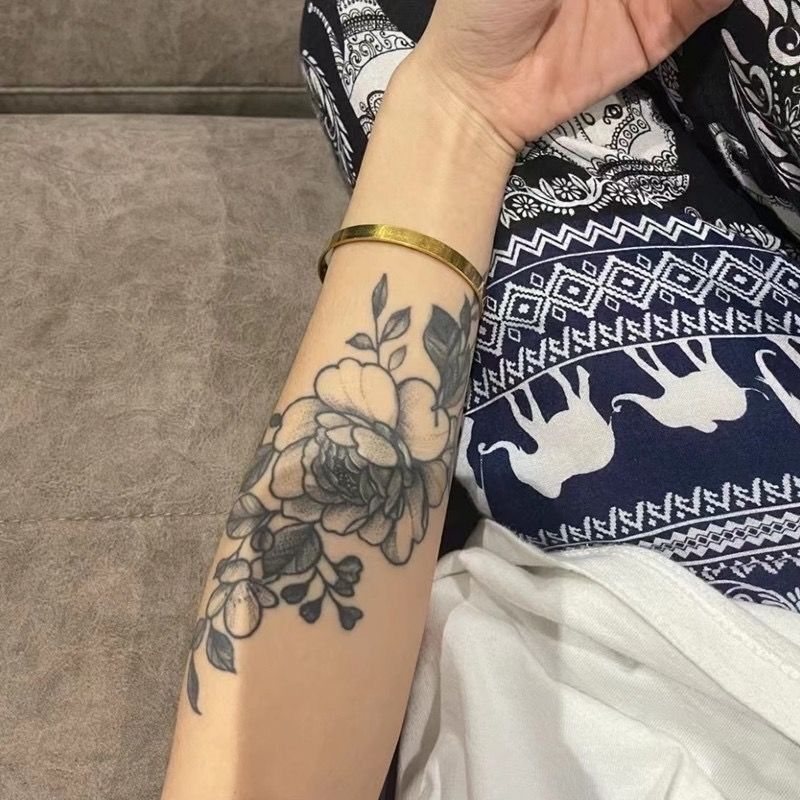 Herbal Juice English Plain Flower Tattoo Personalized Arm Sexy Collarbone Flower Lasting Waterproof Women's ins Style