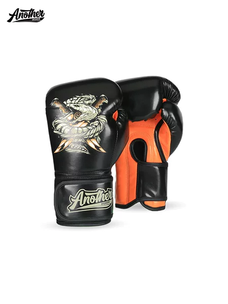 AN new boxing gloves, suitable for adults, men and women, for free fighting training, sandbag practice, and sparring. High-quality boxing gloves