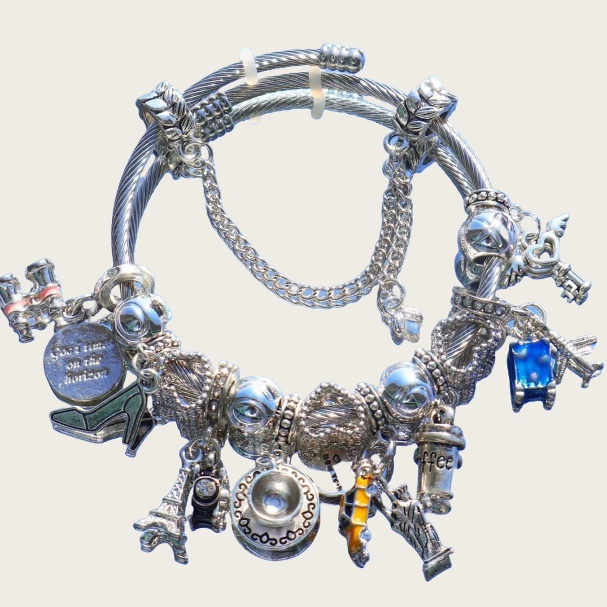 Pulsera Pan-DIY pulsera de estilo explosivo transfronterizo Telescopio Coche Avión Torre de hierro Cámara de café Joyas de amor