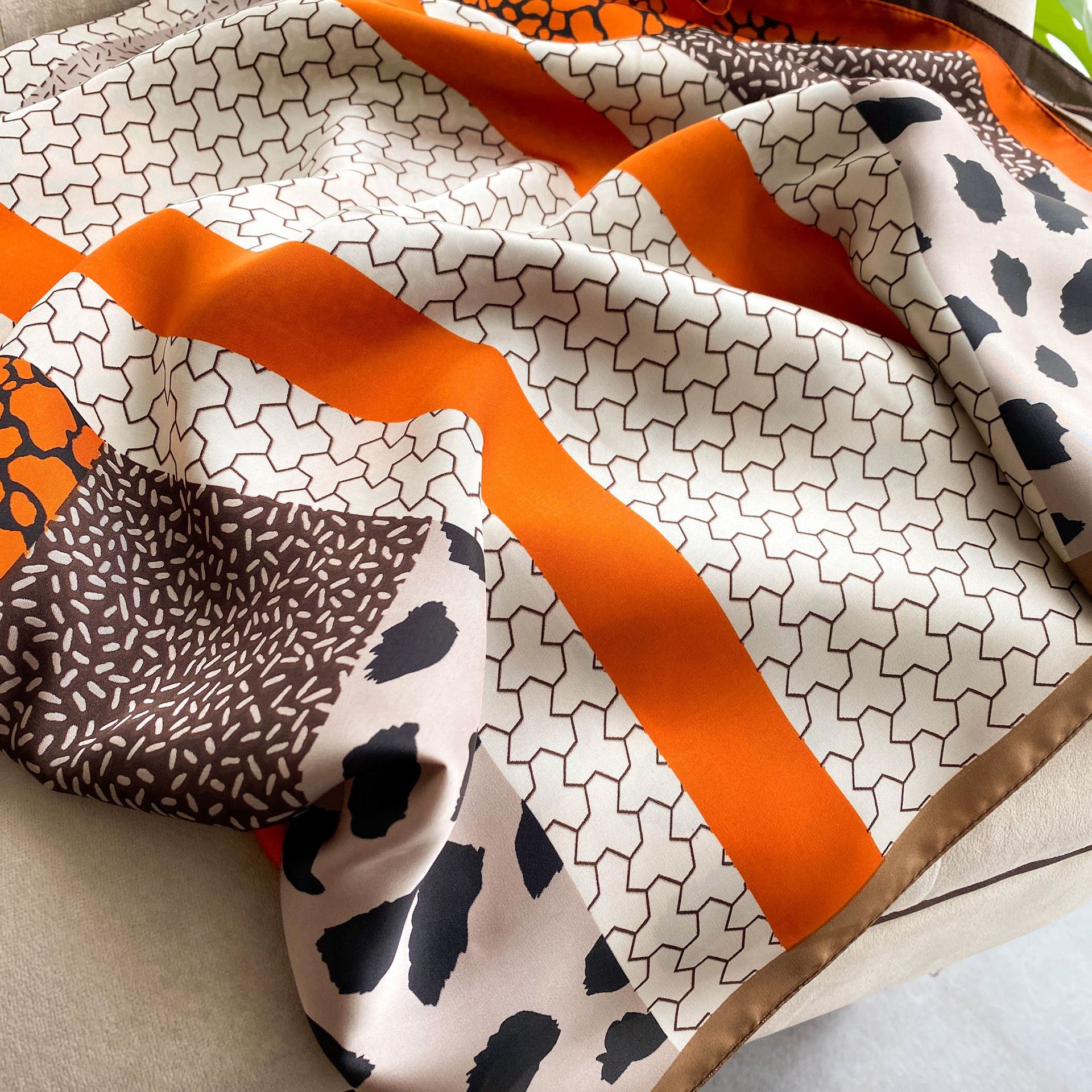 Imitation Silk 110 Large Versatile Print Sunscreen Scarf Women's Decorative Neck Wrapped with Shawl_voghion.com