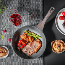 星野帅平底锅煎锅不粘锅牛排锅家用煎蛋烙饼早餐锅燃气电磁炉通用