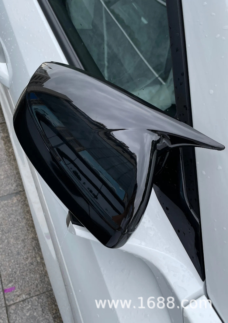 Suitable for Changan Oushang Z6/U-NIZ horn-shaped rearview mirror housing with carbon fiber pattern, painted black exterior modification sticker