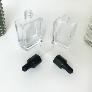 New 15Ml30Ml50Ml100Ml Essential Oil Bottle Transparent Essence Bottle Flat Square Glass Cosmetic Packaging Material