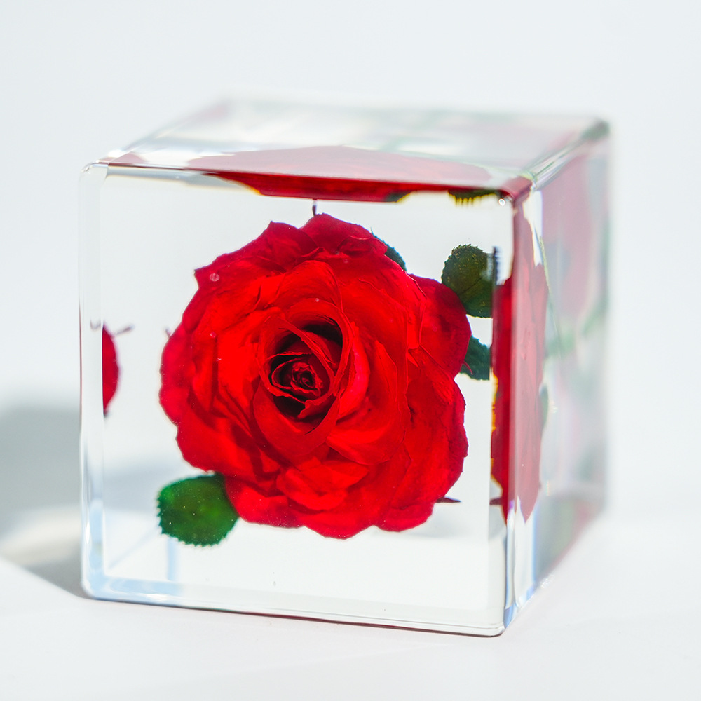 [Airplane Box] Cube Rose Ornament