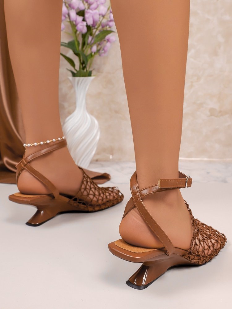 2026 New Brown Mesh Special-shaped Heel Sandals Square Head Buckle Low-heeled Women's Shoes_vogvips.com