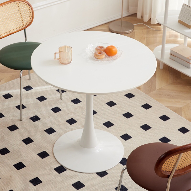 Modern Simple Negotiation Table and Chair Nordic Balcony Leisure Reception Coffee Milk Tea Shop Dining Table Tulip Small Round Table
