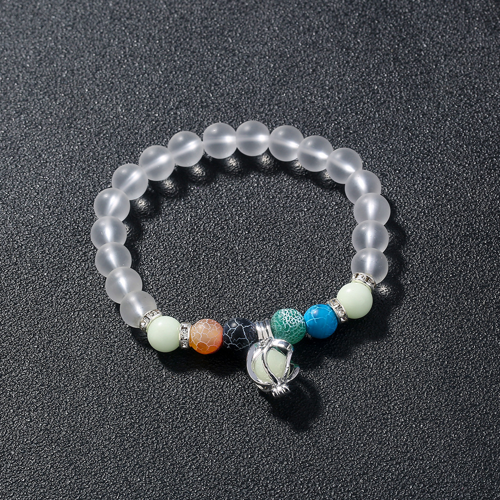 Bracelet de perles lotus phosphorescent brillant dans le noir_voghion.com