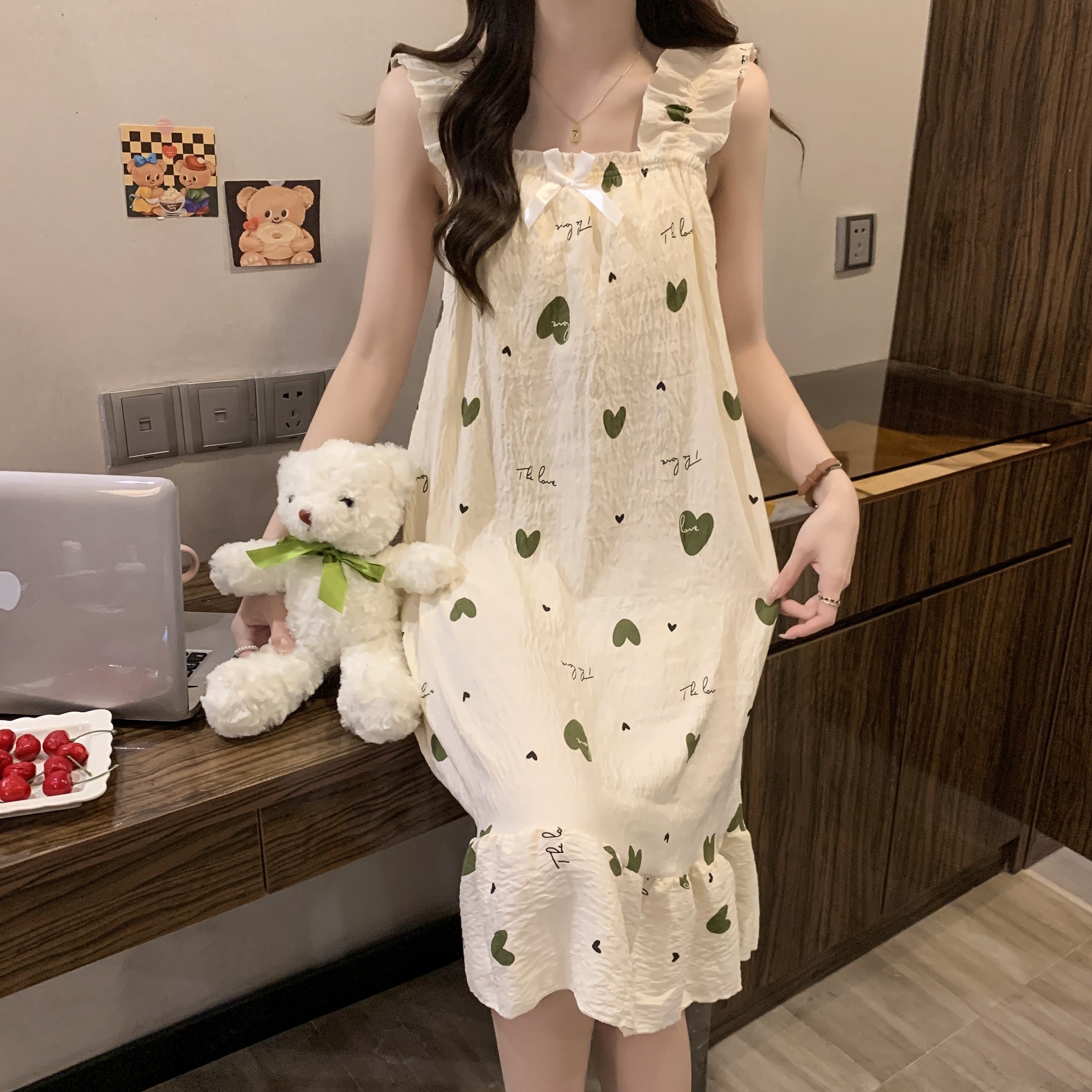 2025 pijama de cabina giratorio cojín de pecho nubes de algodón de verano dulce viento pijama delgado ropa para el hogar comercio exterior