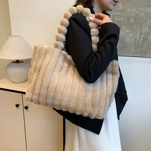 �͹Ŵ��������ذ��n��ins���s��ɫ�μ�����Ժ��s�r�г���б���