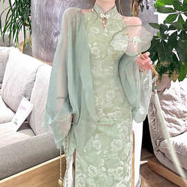 新中式国风清冷感绿色改良旗袍性感风情万种绝美挂脖连衣裙女夏季