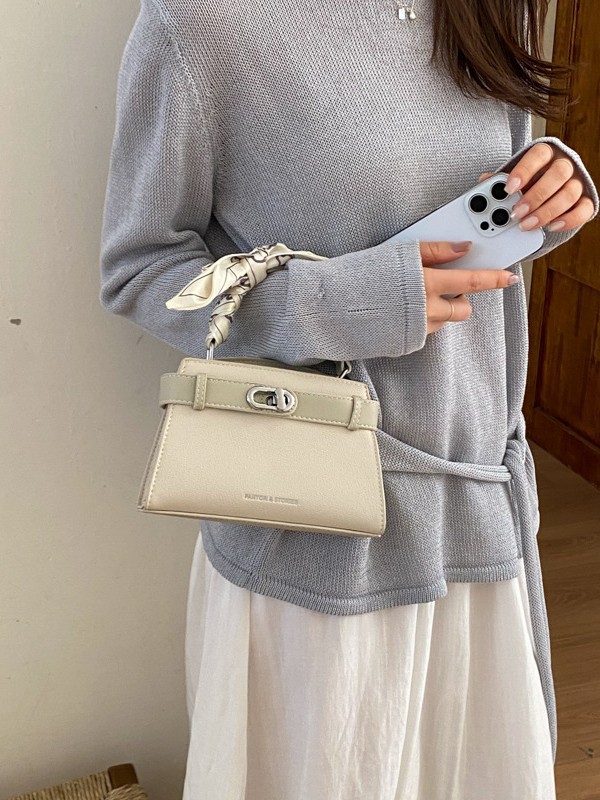 Nicho francés bolso de mano pequeño para mujeres 2026 nueva moda lujosa bolsa de hombro bolsa de viaje casual mochila