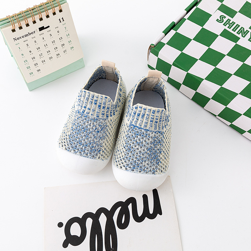 Zapatos para bebés pequeños, sandalias para bebés femeninos, zapatos de verano para bebés masculinos, suelas suaves, zapatos de malla transpirable para niños de 0 a 3 años, suelas planas