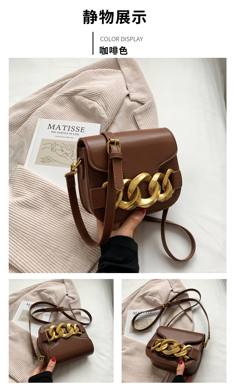 2021 New Fashion Autumn And Winter Retro Texture Single Shoulder Messenger Saddle Bag display picture 12