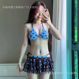 韩系ins纯欲风波点撞色三件套分体泳衣小胸聚拢系带度假比基尼