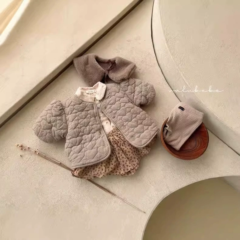 Children's quilted down jacket to go out, children's clothing