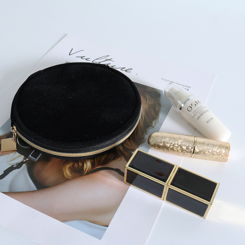 Factory direct wholesale affordable velvet mini small round square black key bag makeup storage bag change bag Factory direct wholesale affordable velvet mini small round square black key bag makeup storage bag change bag