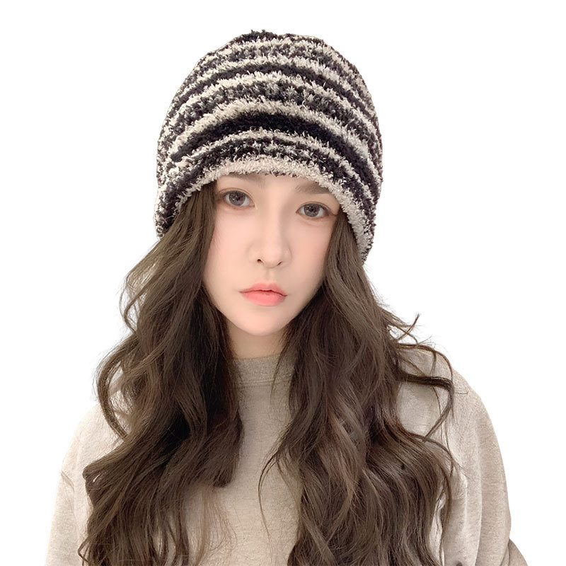 Nuevo sombrero de invierno para mujeres con baubel de vello para montar vehículos eléctricos a prueba de frío, cubierta de sombrero protector, cubierta de sombrero anticongelante