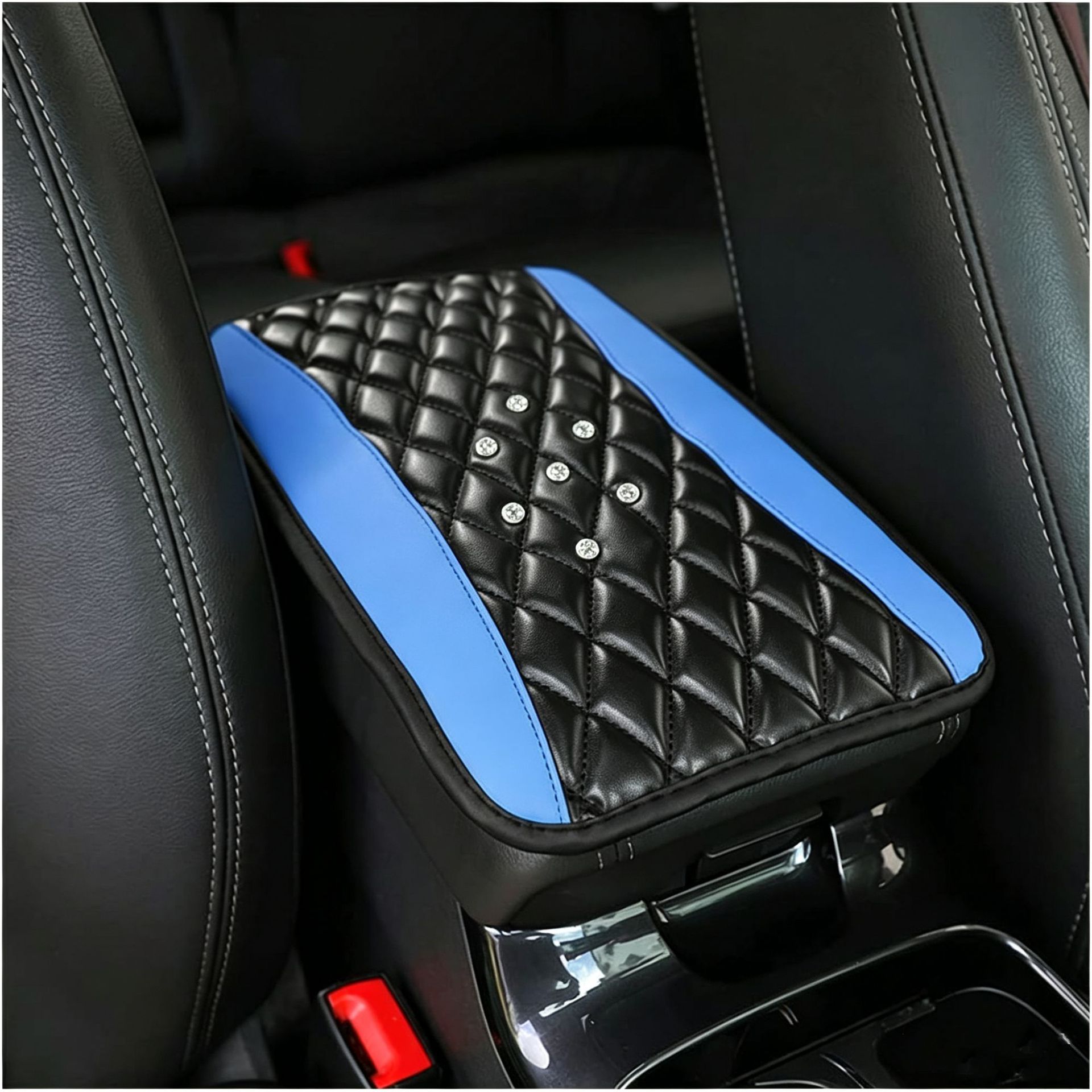 Cross-border car armrest box cover, spliced diamond pattern, universal for all seasons, breathable and non-slip center console mat, car accessories wholesale