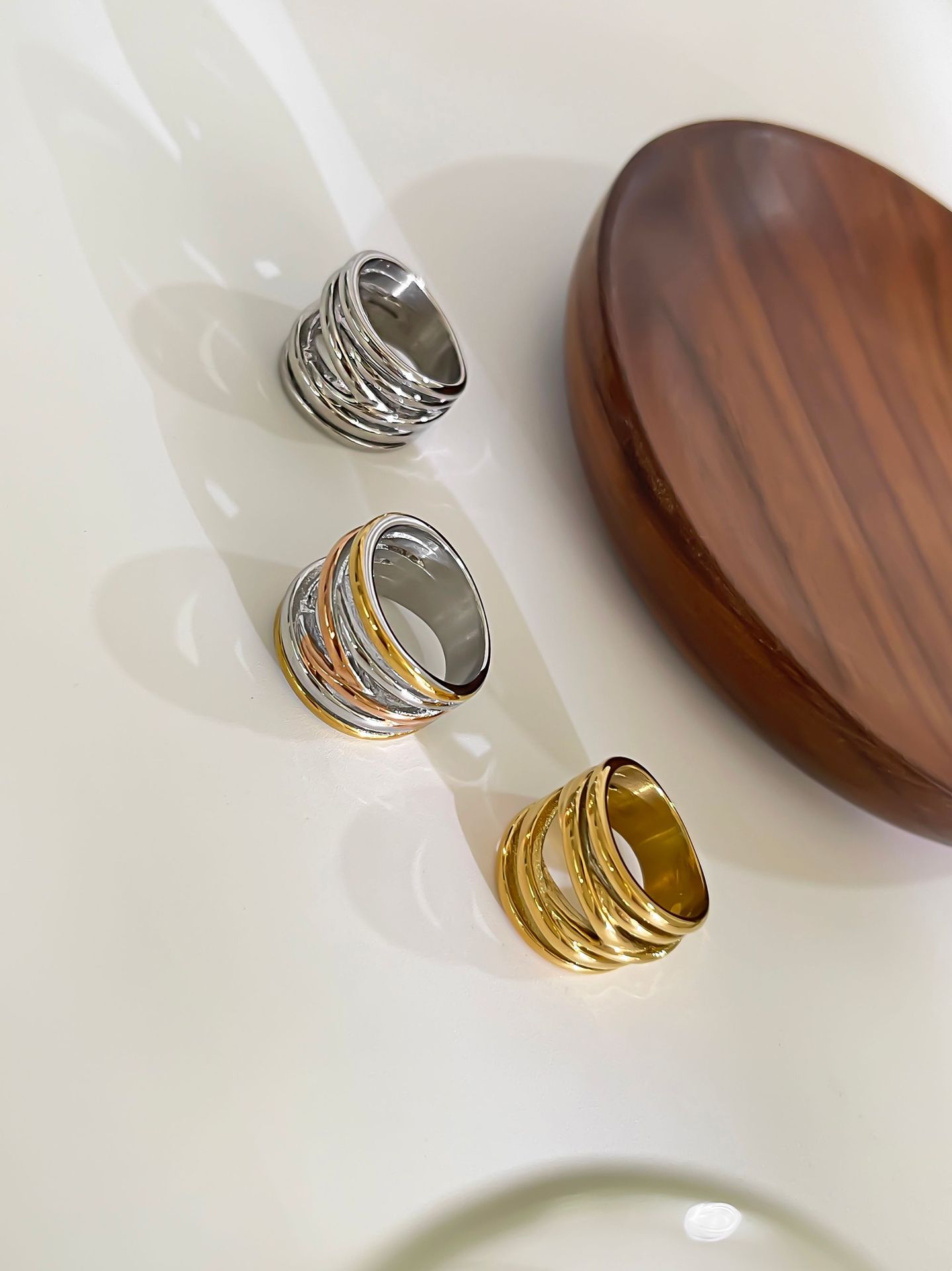 12g Weight 0.03µm-0.05µm Gold Plating Thickness PVD Coated Gold Plating Process Real Gold Plated Plating Material Rings Classification 1 Piece Quantity Holiday, Daily Occasion 304 Stainless Steel Material Geometric Pattern Women's Gender Simple Style, Roman Style Style Waterproof Non Tarnish, Surgical Steel Craft PVD Coated Real Gold Plated Geometric 304 Stainless Steel Simple Style Roman Style Waterproof Non Tarnish Surgical Steel Rings 8