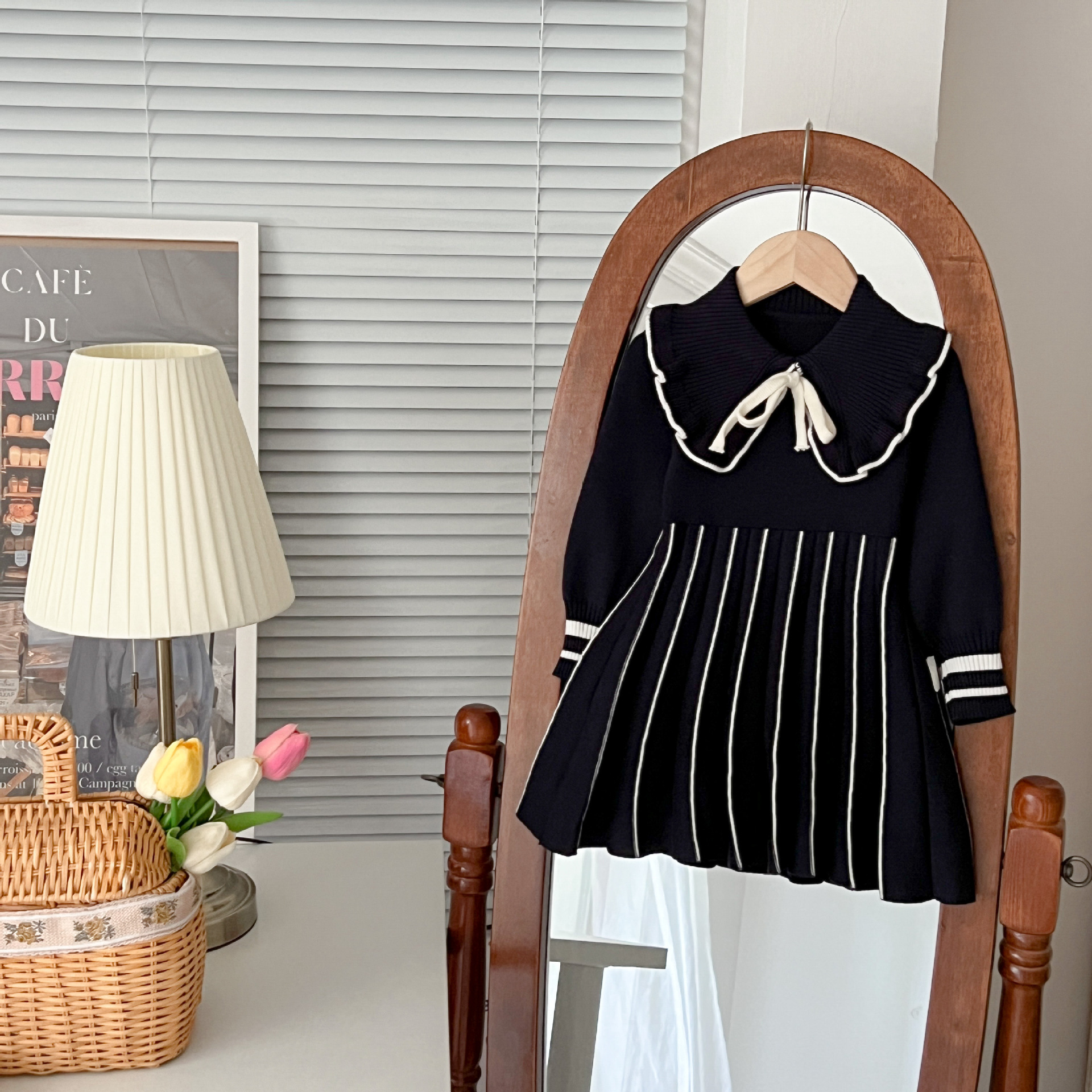 JINYONG Moda lavorata a maglia per ragazze Nuovo colletto ribaltabile Abito da principessa Gonna maglione per bambini occidentale Alla moda_voghion.com