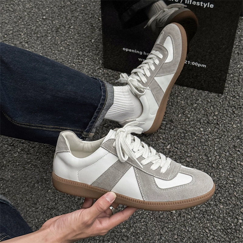 Универсальные повседневные кроссовки для пар в стиле ретро для мужчин и женщин, повседневная обувь Melad, модная повседневная обувь 87122-J.