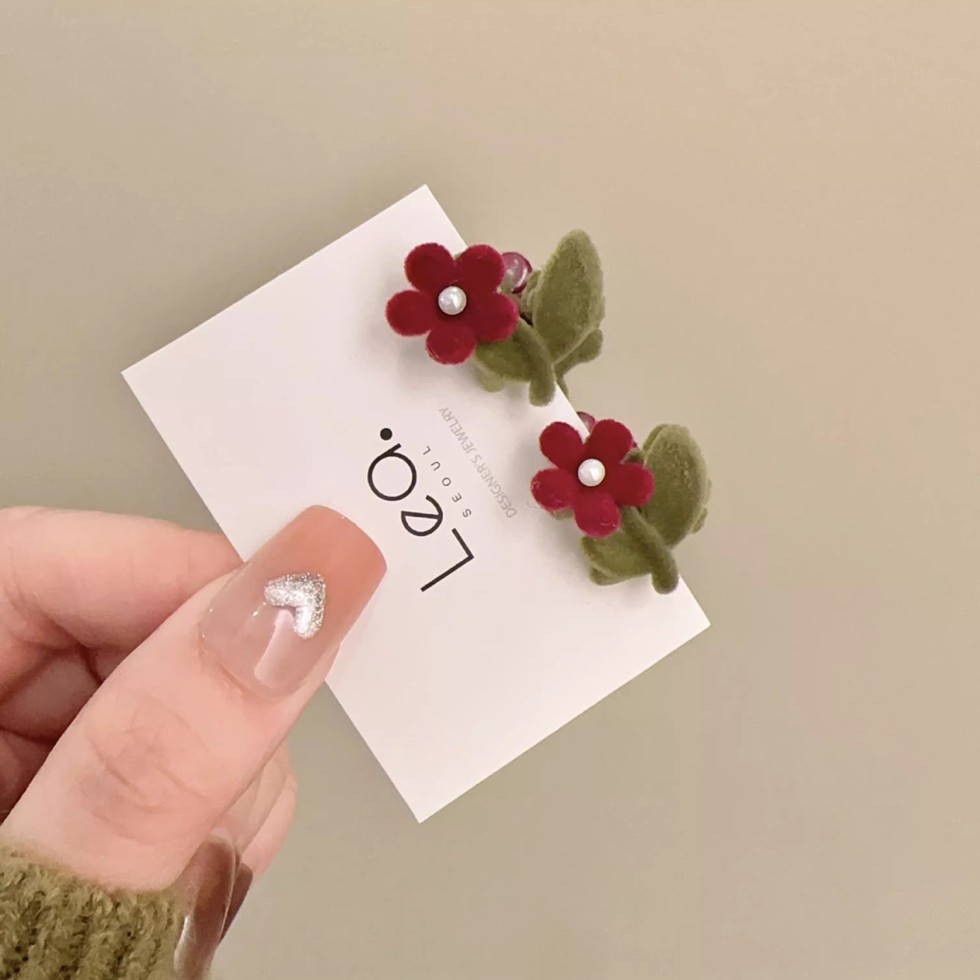 Sweet Style Women's Sweet Cherry Flower Alloy Hair Clip