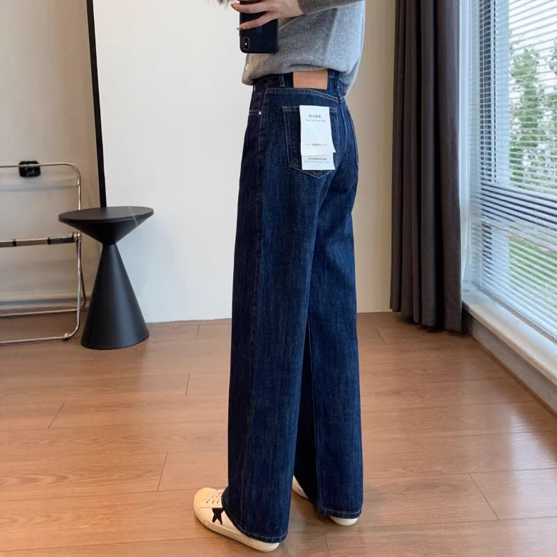 Super Straight Legs, Denim Original Color, Cotton Red Cuffed High Waist Slimming Look Red Ear Straight Jeans Autumn E091909 Super Straight Legs, Denim Original Color, Cotton Red Cuffed High Waist Slimming Look Red Ear Straight Jeans Autumn E091909