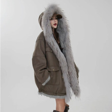 2025年冬季新款 貉子毛领兔毛两面穿皮草派克服 中长款女外套大衣