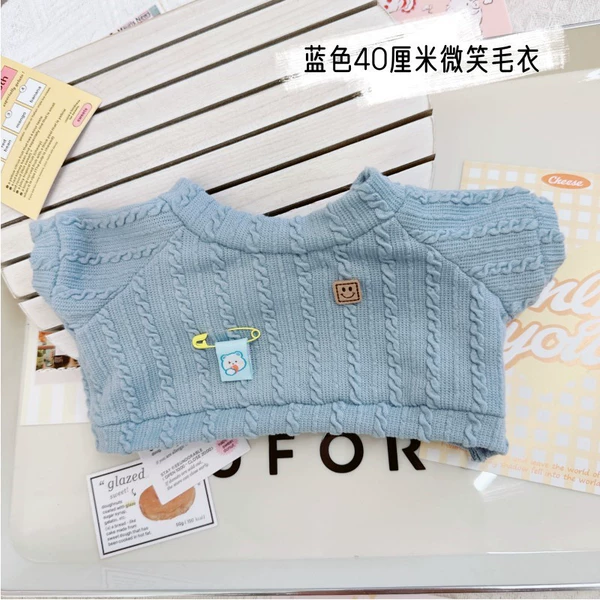 Blue sweater, 40