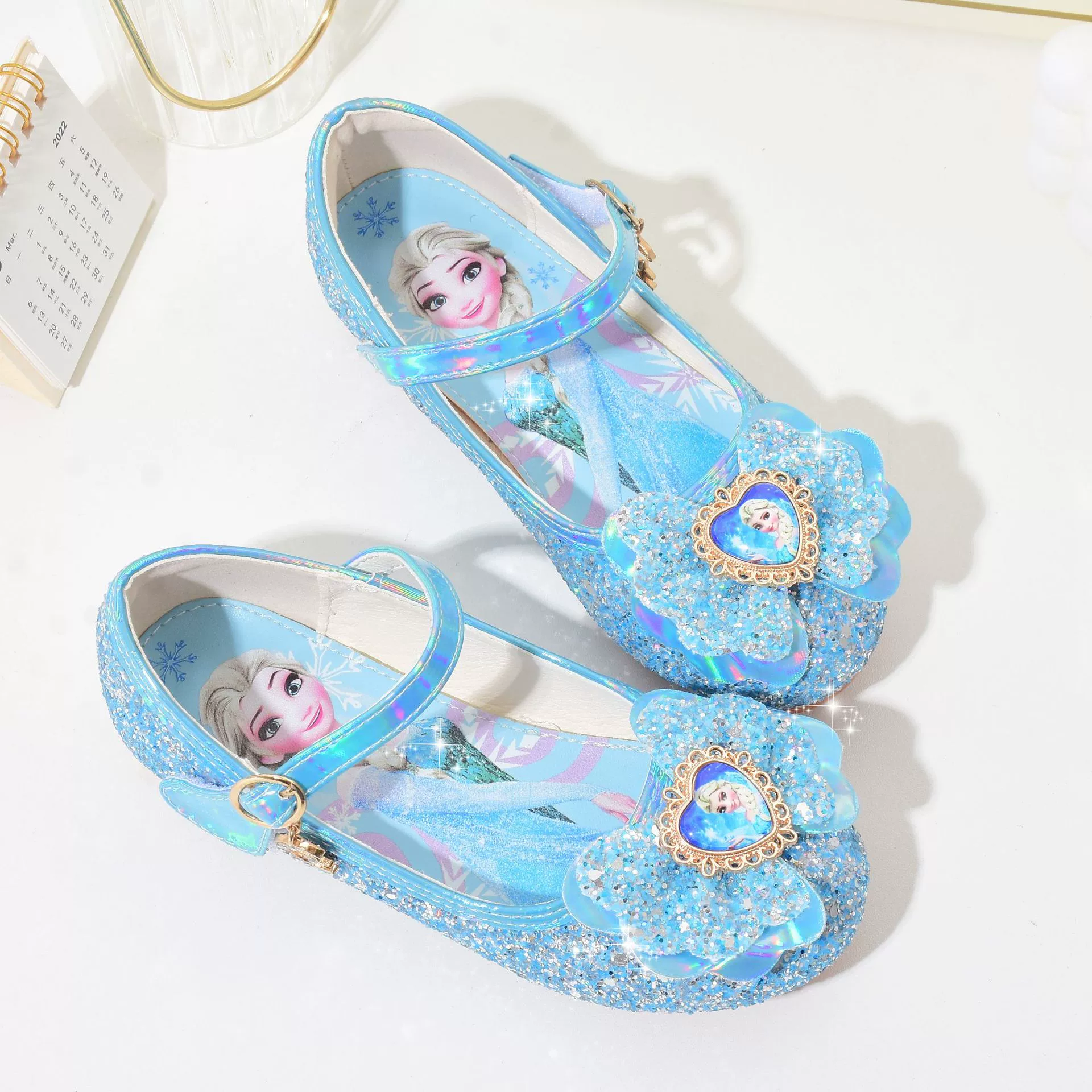 Обувь принцессы Aisha на весну и осень, новая обувь со стразами для маленьких девочек, детская кожаная обувь на мягкой подошве