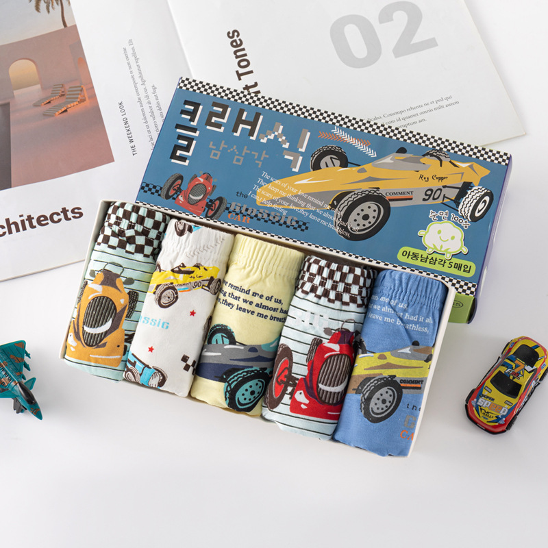 Korean New Arrival Boxed Children's Briefs Pure Cotton Bread Pants for Boys Big Children's Cartoon Shorts Factory Shop