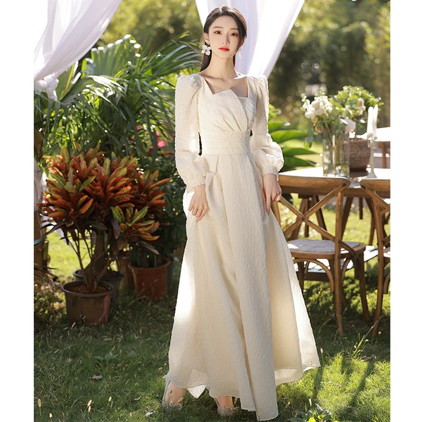 Long, champagne color