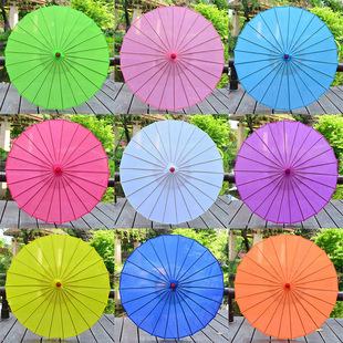 Factory direct supply solid color craft umbrella Jiangnan performance umbrella Chinese style dance antique decorative prop umbrella