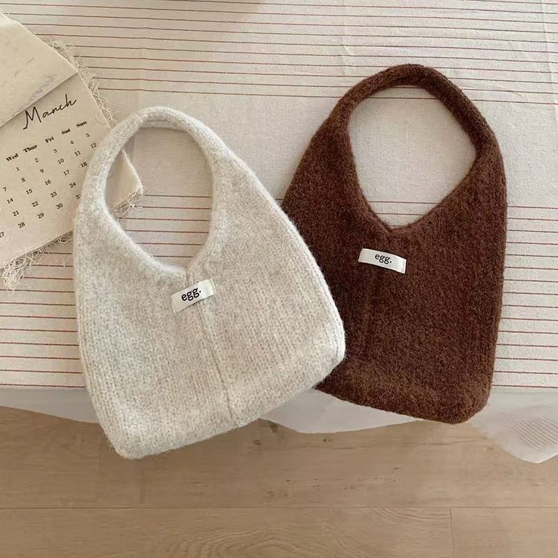 韩系东大门女针织包秋冬手拎包纯色手提包凹造型零钱包毛线背心包