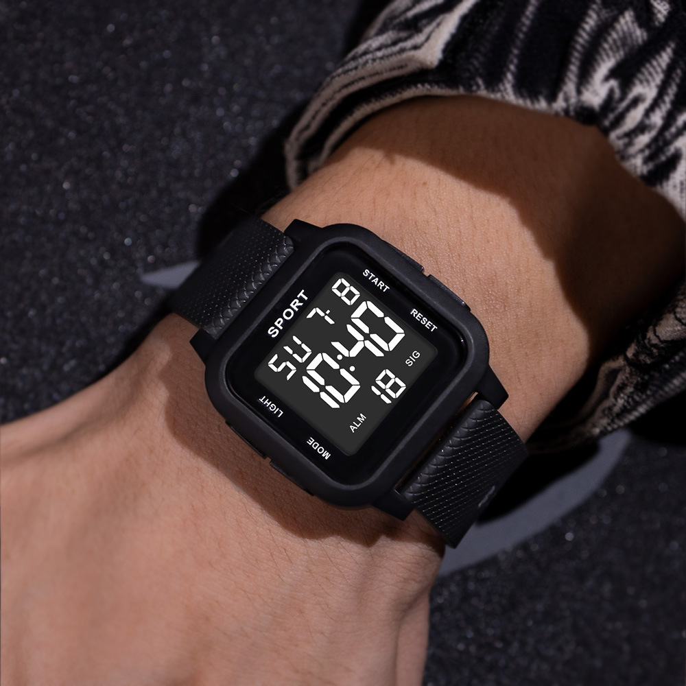 Alarma multifuncional transfronteriza relojes electrónicos cuadrados tendencia al aire libre deportes estudiantes de luz nocturna relojes electrónicos en stock