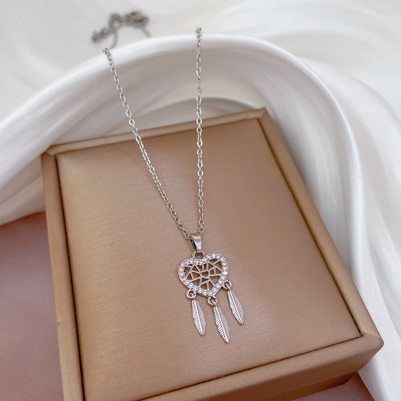 Daily Occasion 304 Stainless Steel Material 304 Stainless Steel Zircon Dreamcatcher Simple Style Cable Chain Pendant Necklace For Women'S