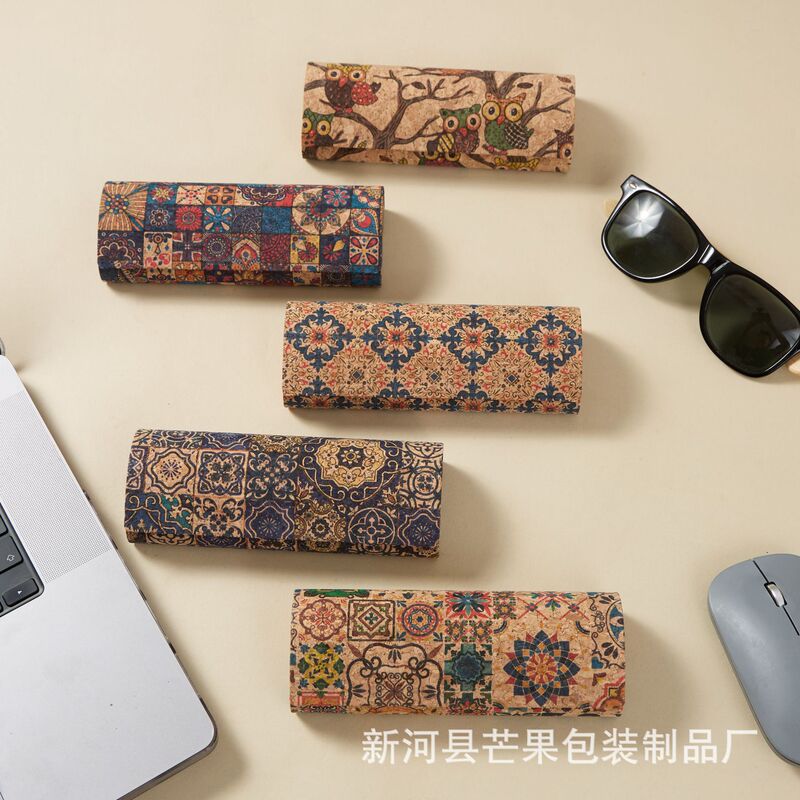 High-End Glasses Case Wholesale, High-End Optical Glasses Case, Myopia Glasses Case, Sunglasses Case, Logo Can Be Printed High-End Glasses Case Wholesale, High-End Optical Glasses Case, Myopia Glasses Case, Sunglasses Case, Logo Can Be Printed
