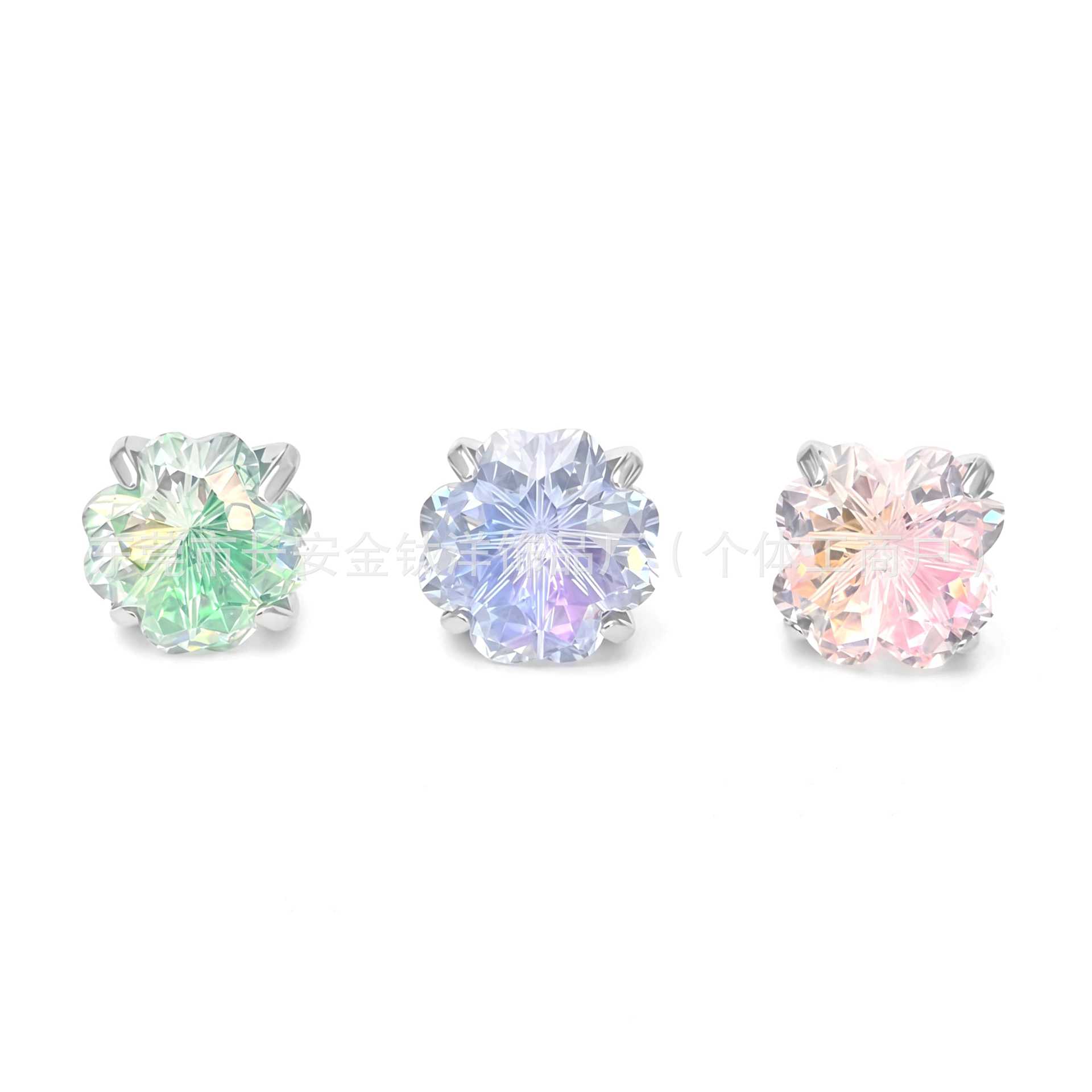 F136 Titanium Round Base Claw-Set Four-Leaf Clover Gradient Lip Stud Ear Stud Ear Bone Stud G23 Titanium Alloy Body Piercing Jewelry detail image 7