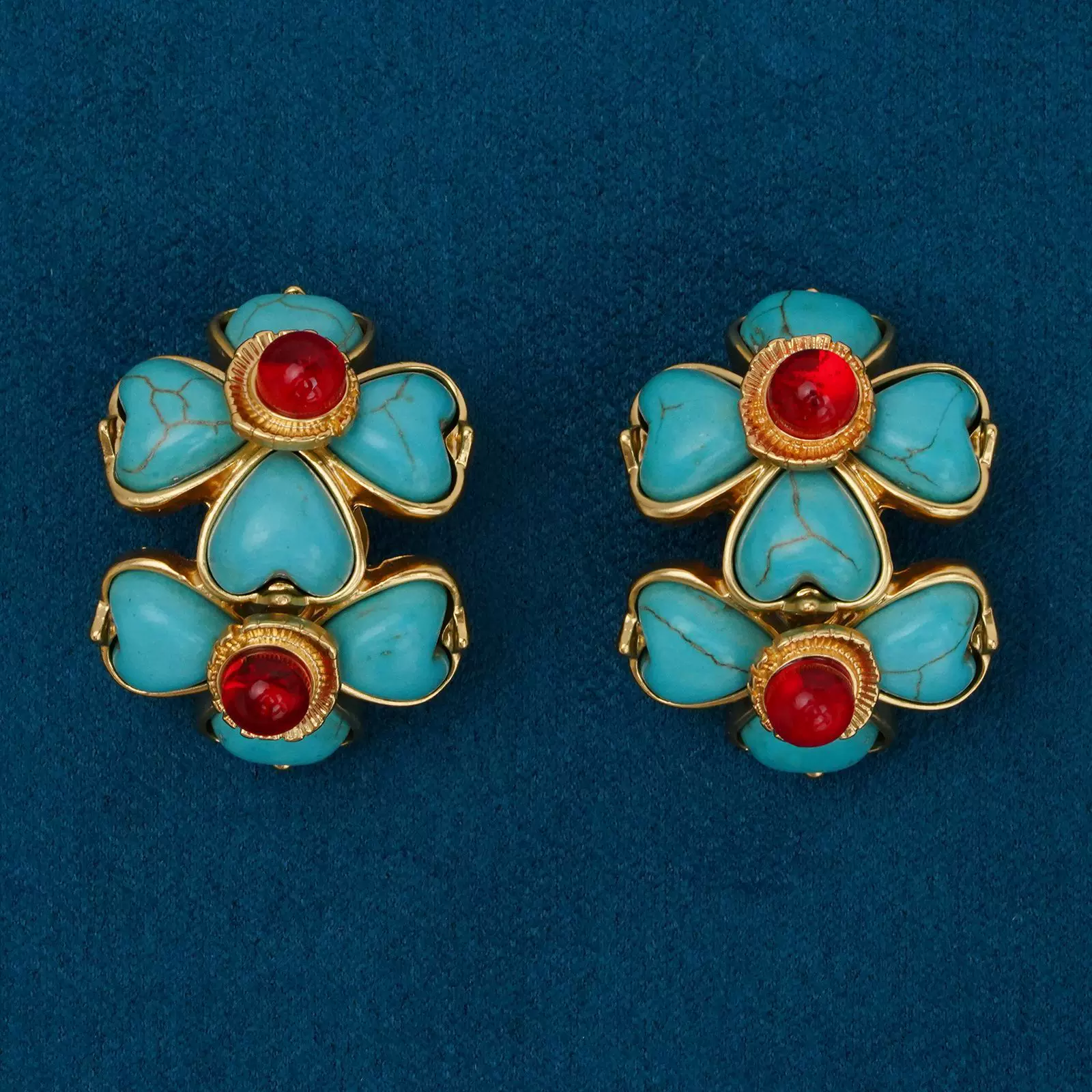 青岛中古饰品文艺复古宫廷风耳钉女四叶草小众高级感轻奢耳饰饰品