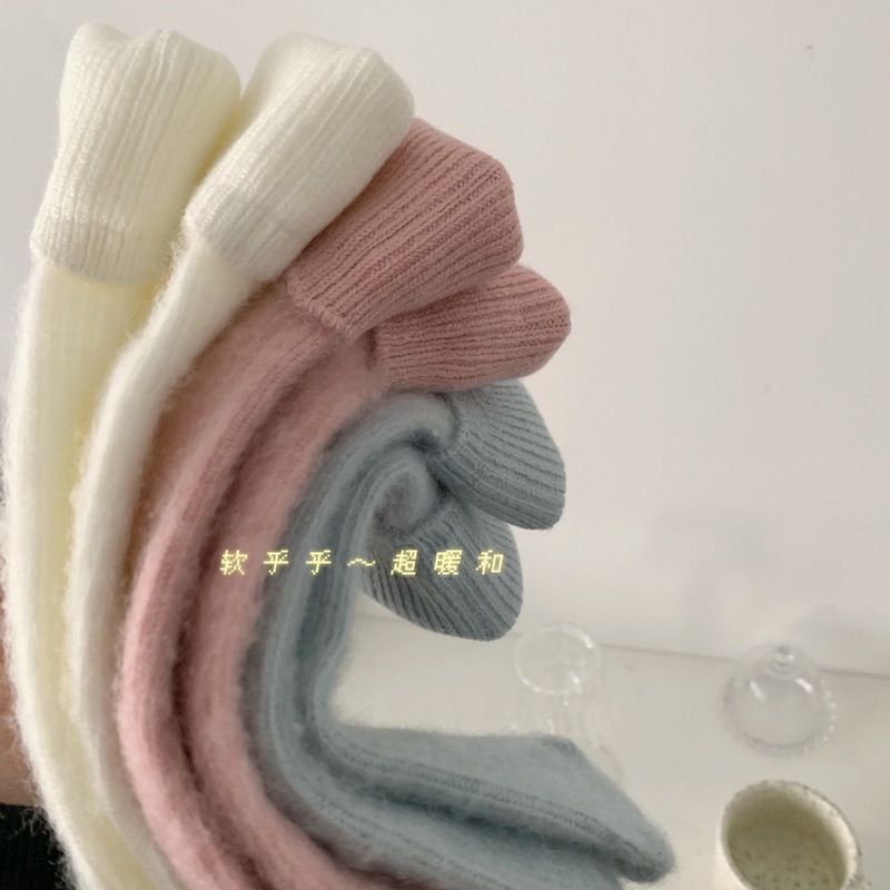 软软糯糯纯色毛绒袜子女秋冬加绒加厚竖条纹中筒袜保暖吸汗堆堆袜|undefined
