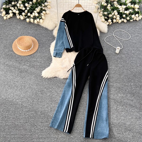 Sports suit