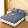 Small fish fitted sheet