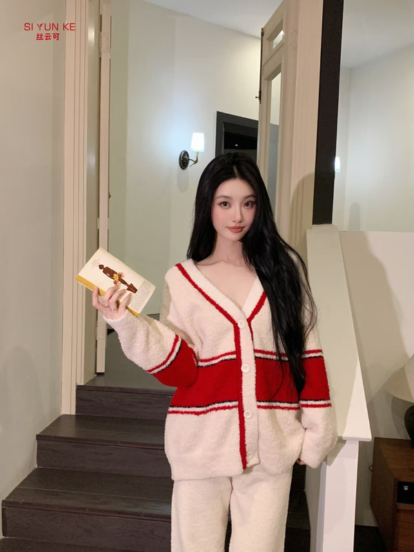 新款冬高级感轻奢睡衣女士高级感小香风加绒加厚半边绒保暖家居服|undefined