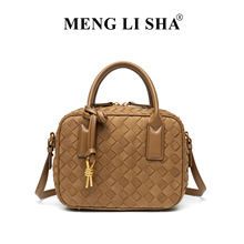 �羳�¿�͹�ĥɰ��Ƥ�ֹ��������r�Іμ�б�����^��ͨ������Ů��