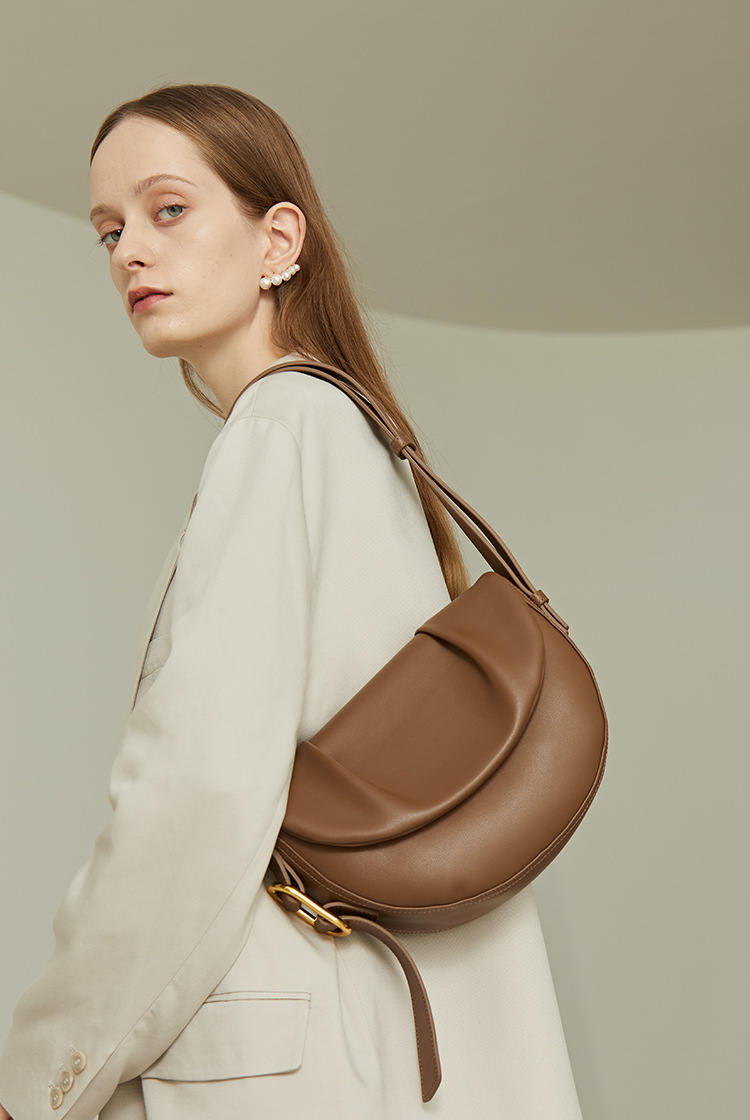 Title 3, Dames Cowhide geplooide zadeltas voor onder de ...