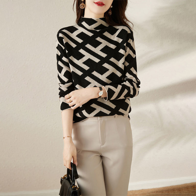 Otoño/Invierno 2024 Nuevo otoño/invierno letra de pelo Jacquard top temperamento suéter versátil base delgada