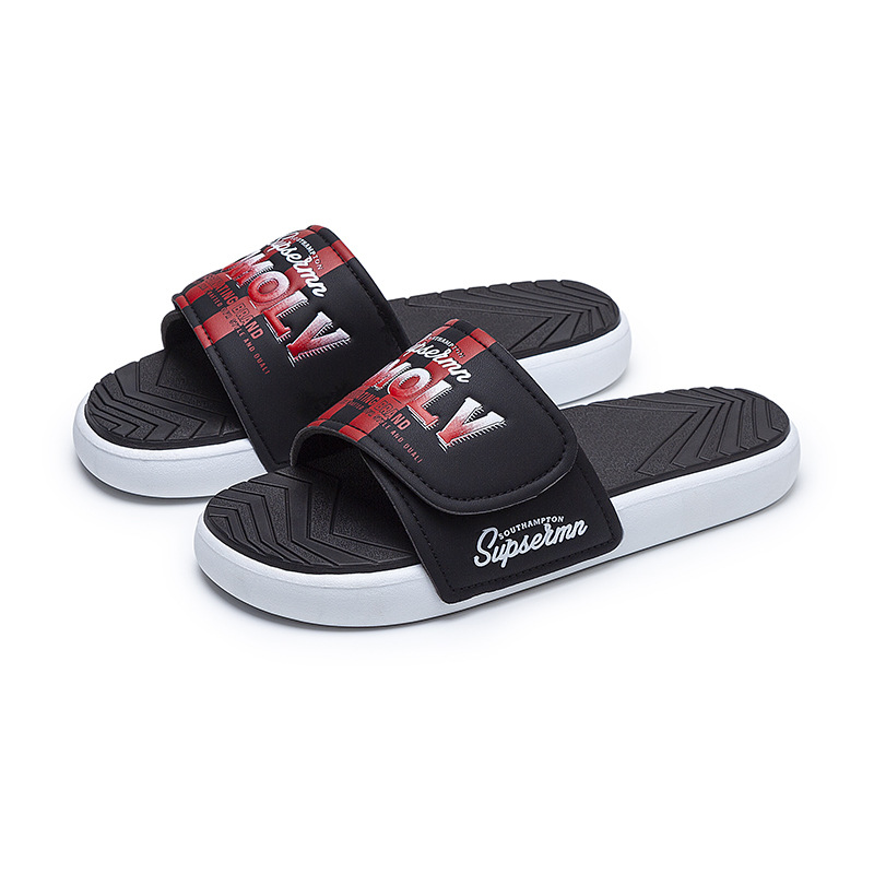 Zapatillas al por mayor de dibujos animados lindo hombre arrastrando zapatillas de casa de verano