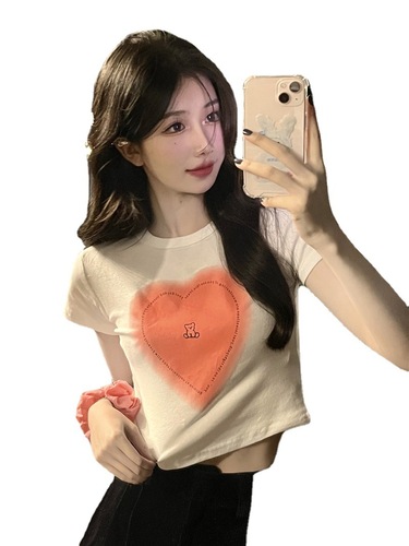Short-sleeved t-shirt for women ins trendy  summer design sweet hot girl love high waist exposed navel short student top for women