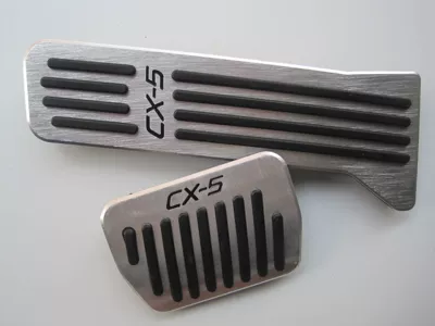 Suitable for 2015-2022 Mazda Dekorativ pedal başlıqları - silver-two-piece-set